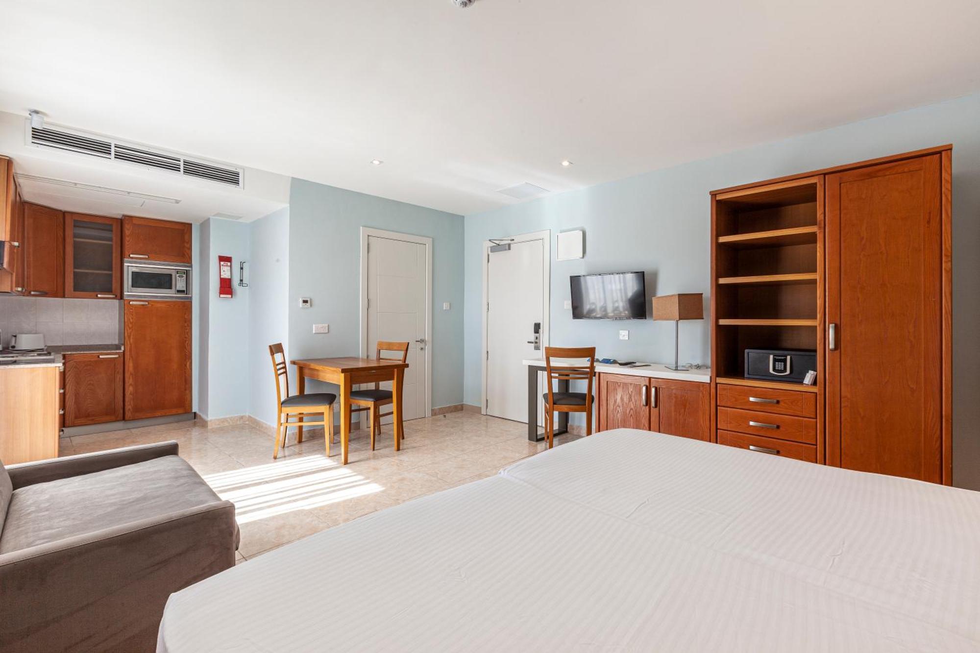 Pergola Hotel & Spa Mellieha Luaran gambar